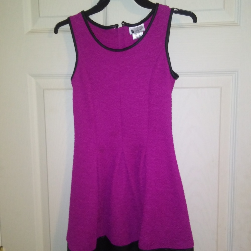Semi-Formal Purple Sleeveless Dress - Black Trim